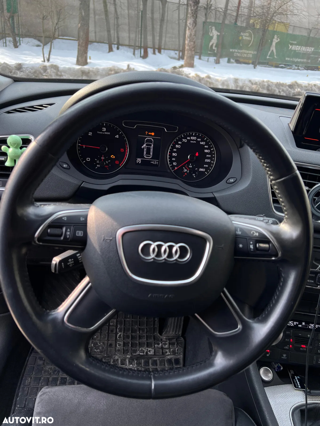 Audi Q3 2.0 TDI Quattro - 36