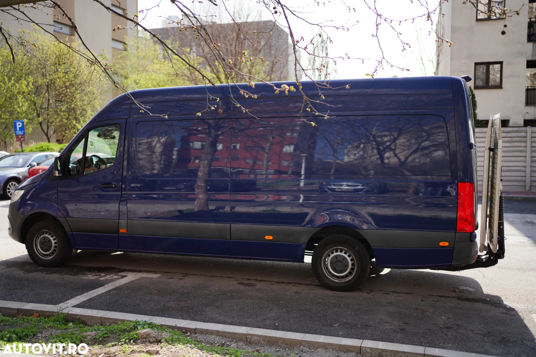 Mercedes-Benz Sprinter - 6