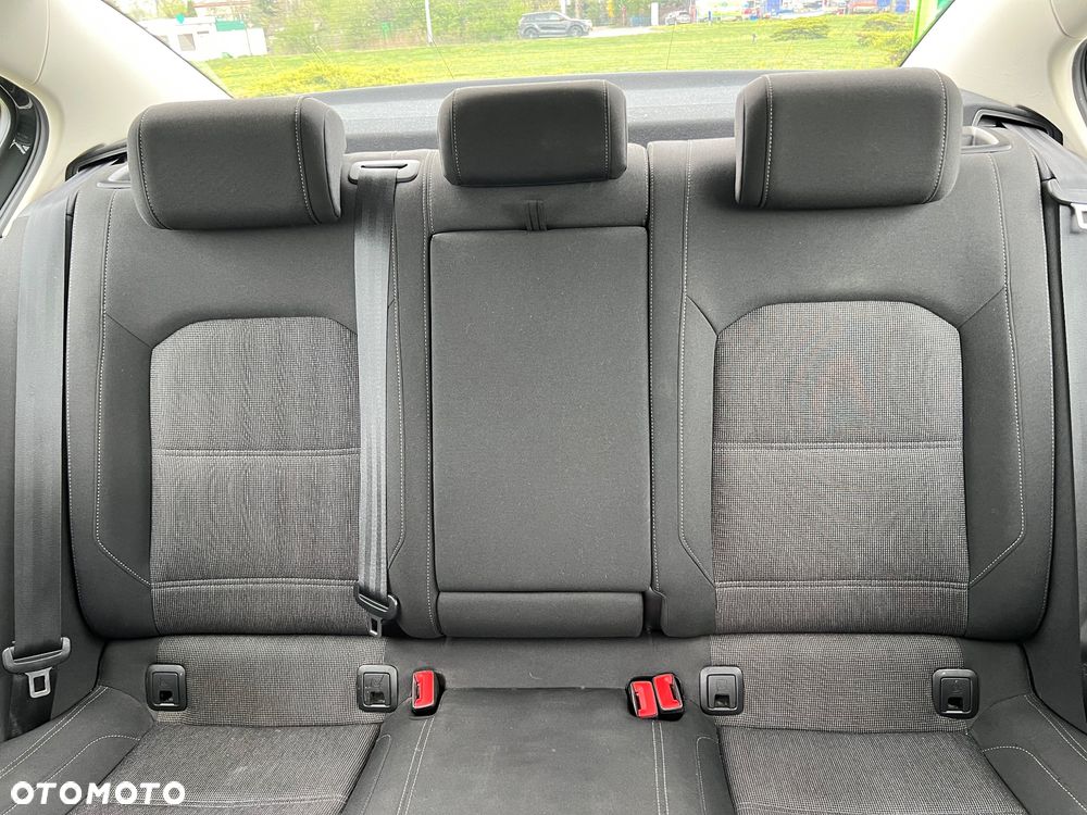 Volkswagen Passat 1.8 TSI BMT Comfortline - 7