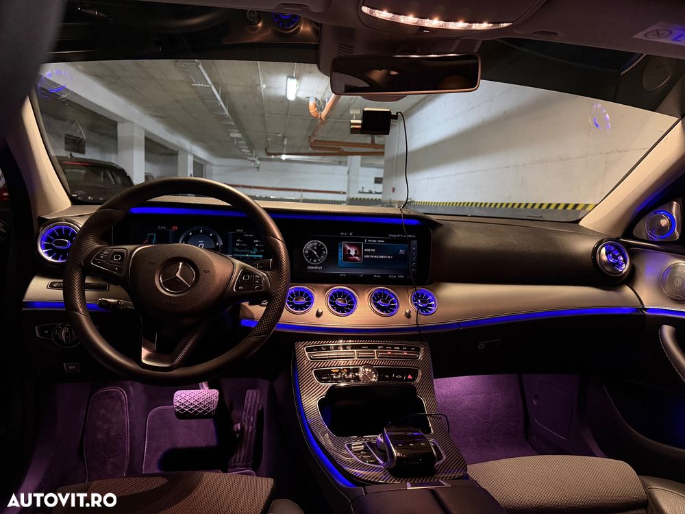 Mercedes-Benz E - 4