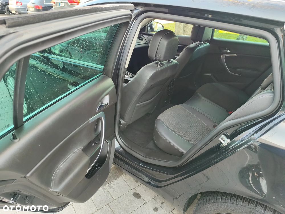 Opel Insignia - 13