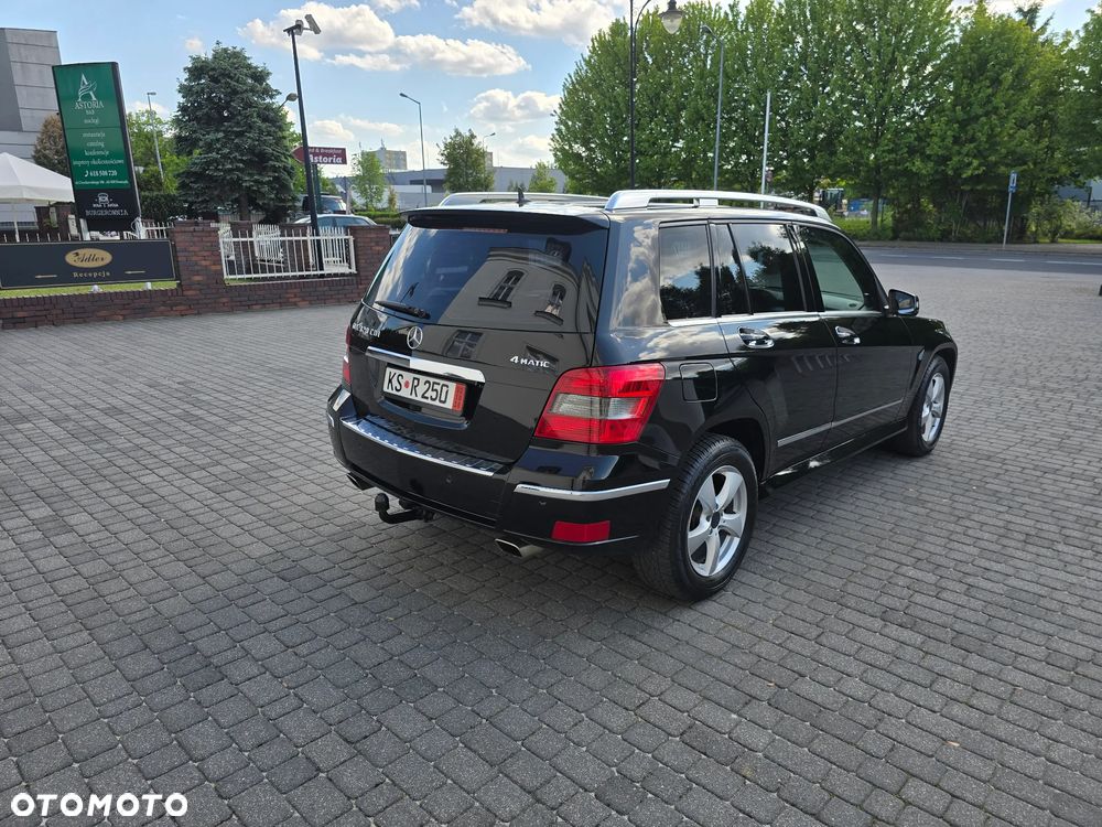 Mercedes-Benz GLK 320 CDI DPF 4Matic 7G-TRONIC - 8