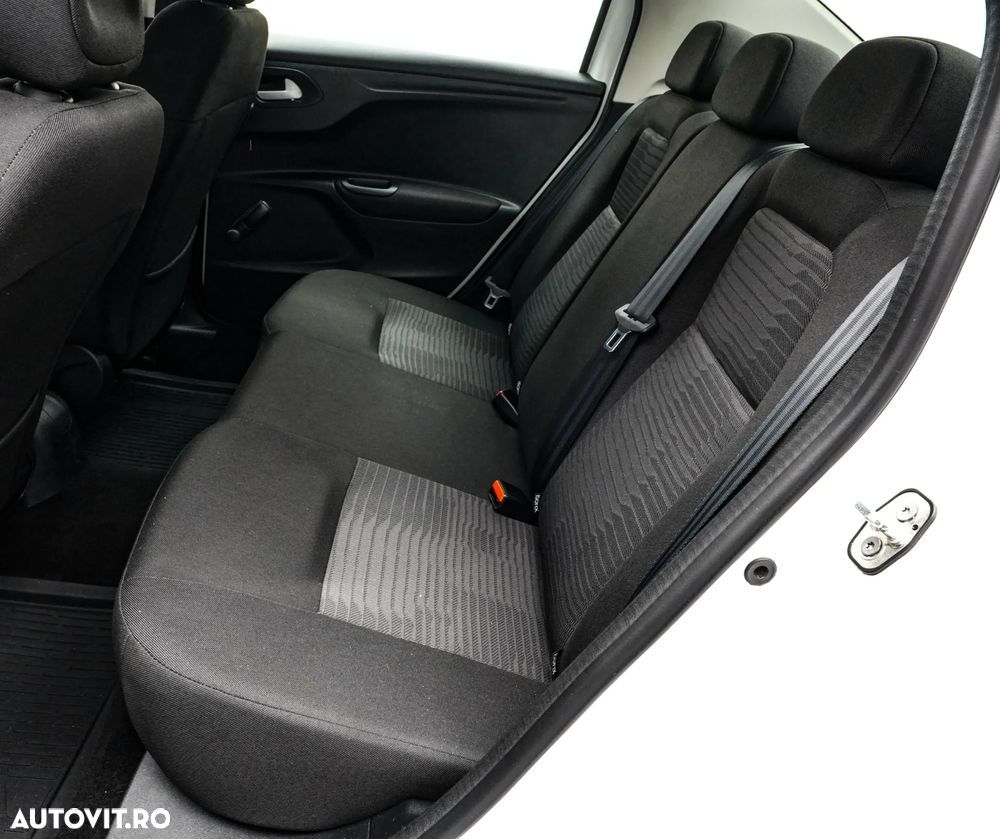 Peugeot 301 1.5 BlueHDI FAP Allure - 16