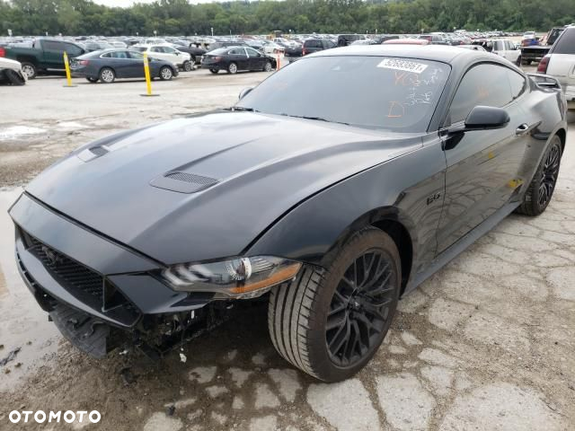 Ford Mustang - 2