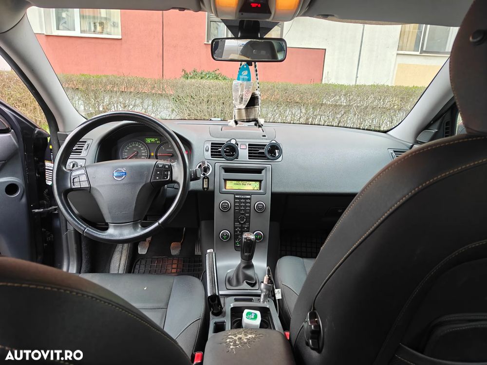 Volvo S40 2.0 D Momentum - 7