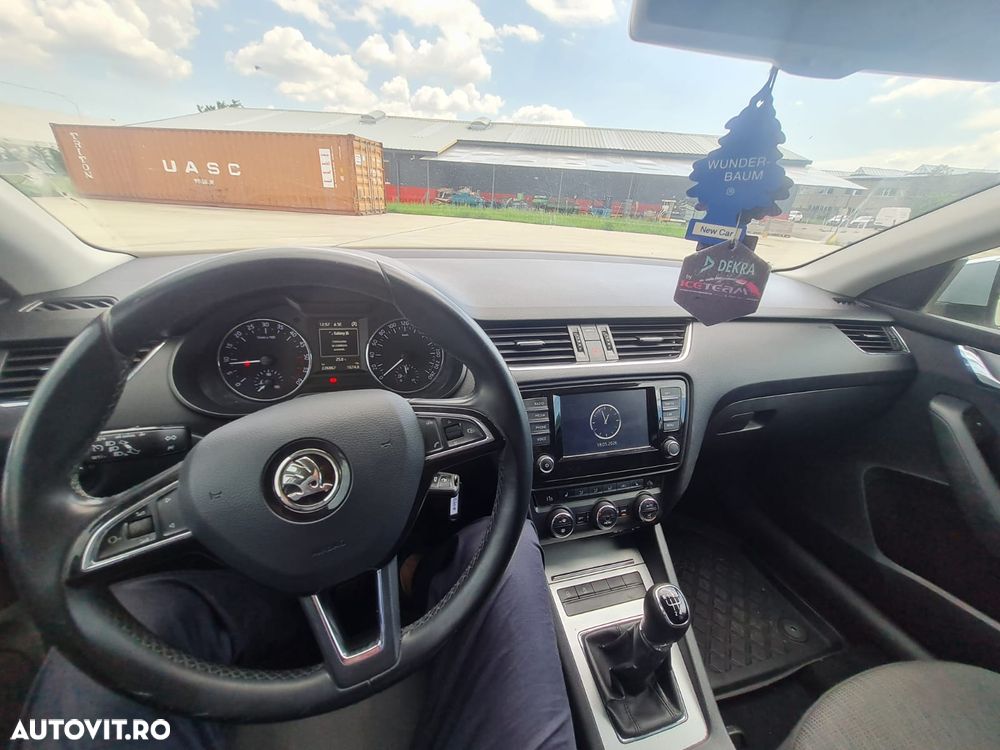 Skoda Octavia 1.6 TDI Style - 7