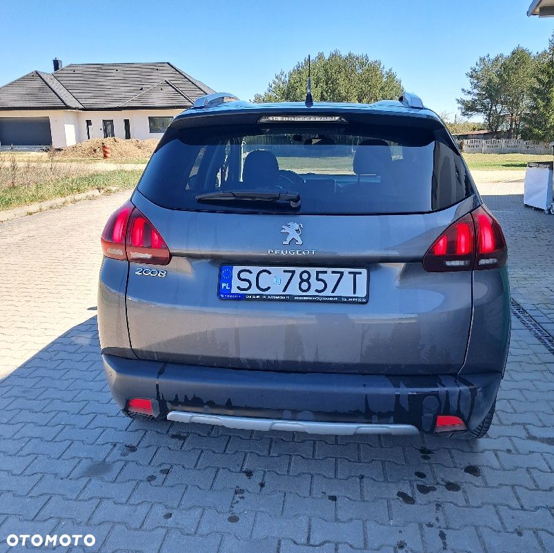 Peugeot 2008 1.2 Pure Tech GPF Active S&S - 9