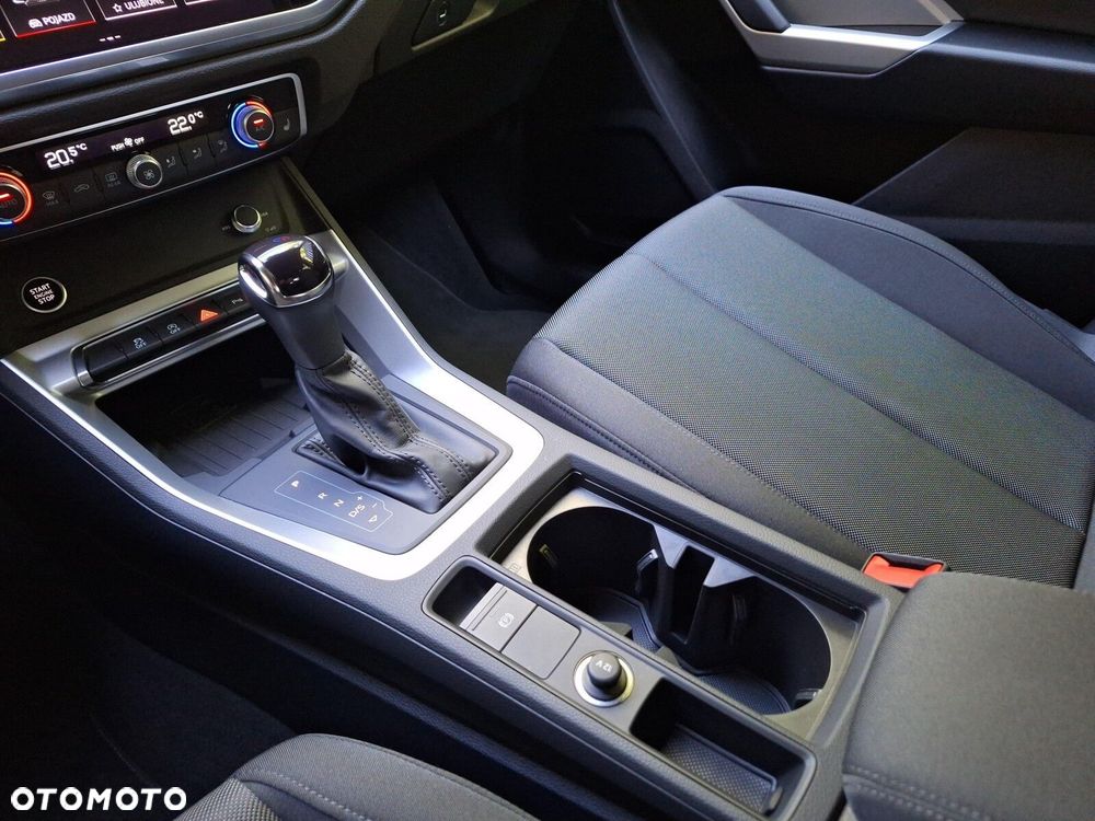 Audi Q3 40 TFSI Quattro S tronic - 22
