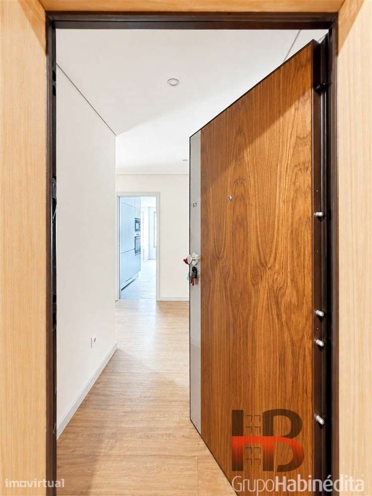 Apartamento T3 Venda em Cedofeita, Santo Ildefonso, Sé, Miragaia, São - Grande imagem: 2/19