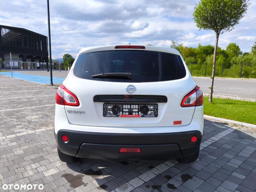 Nissan Qashqai - 12