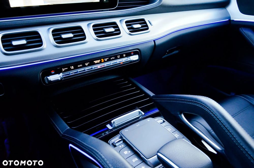 Mercedes-Benz GLE 350 e 4-Matic Premium - 30