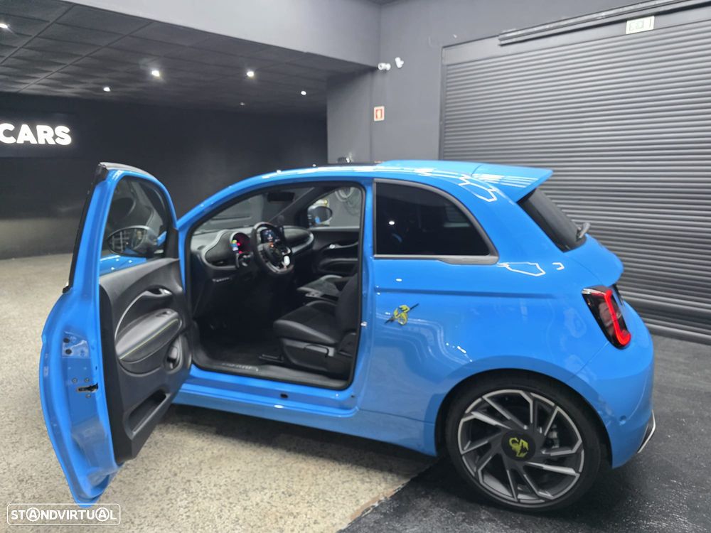 Abarth 500e Scorpionissima - 9