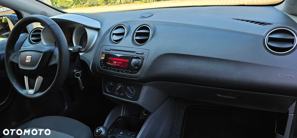 Seat Ibiza 1.4 16V Style - 8