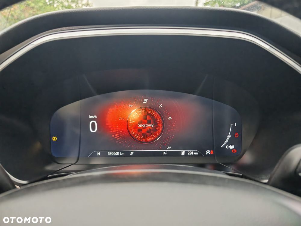 Ford Kuga - 20