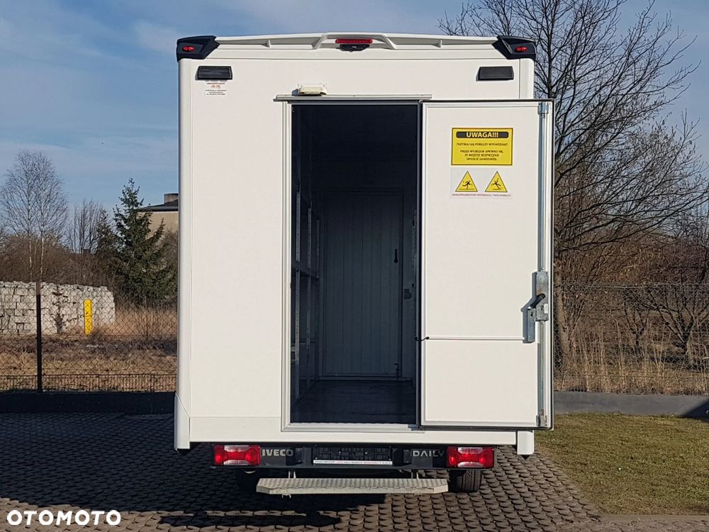 Iveco DAILY KONTENER NISKOPODŁOGOWY 4,43x2,23x2,42 SKLEP FOODTRUCK BAR KLIMA KONIOWÓZ KAMPER - 5
