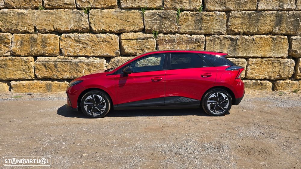 MG MG4 64 kWh Luxury - 3
