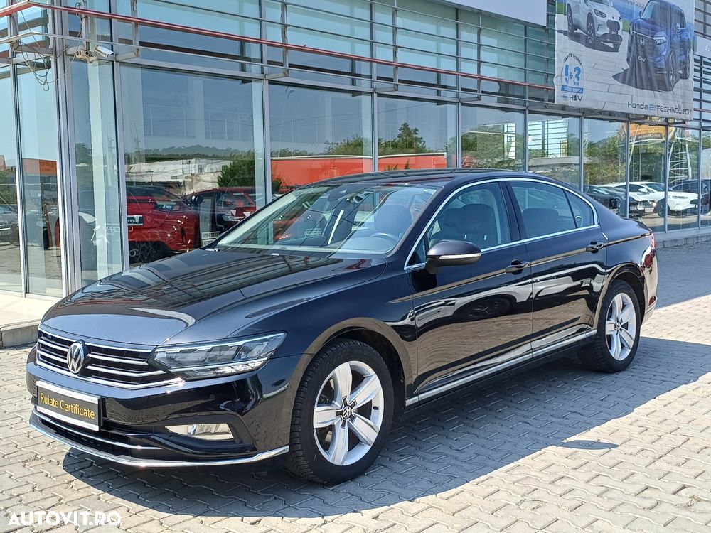 Volkswagen Passat - 2