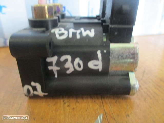 Modulo 4722515610 BMW 730D 2007 BOMBA A AR SUSPENSAO - 3
