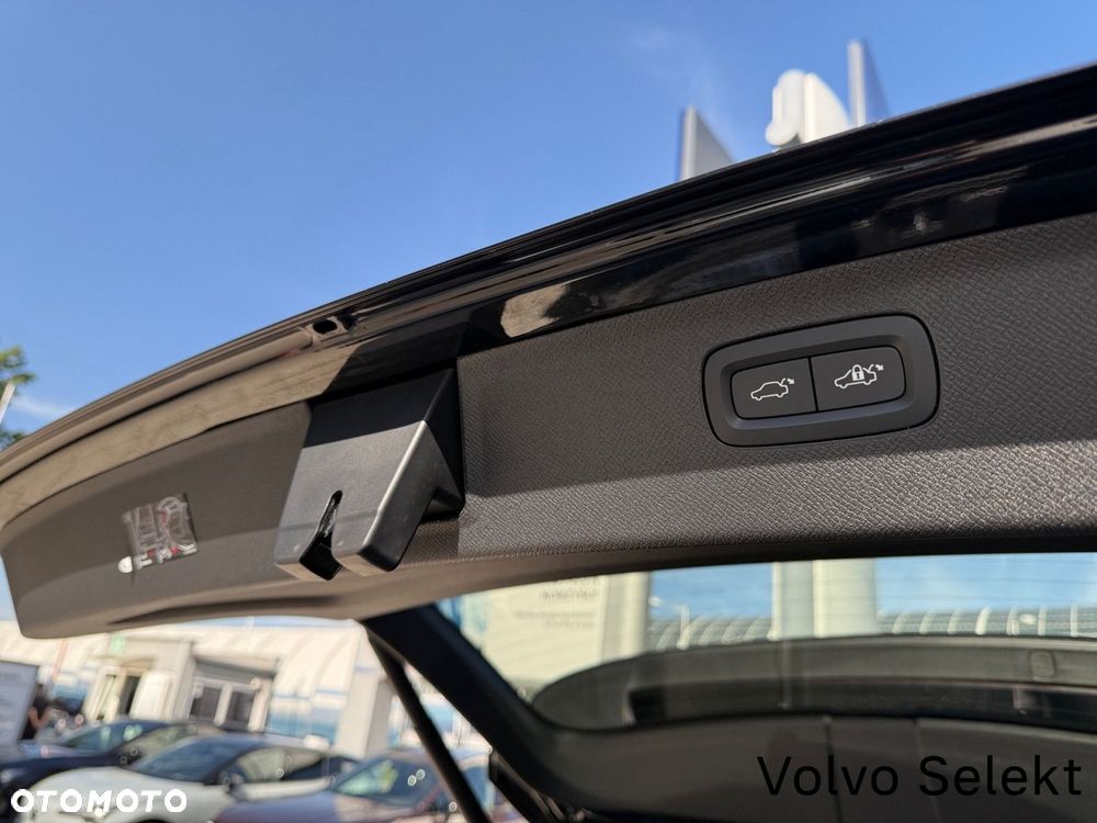 Volvo XC 90 - 34