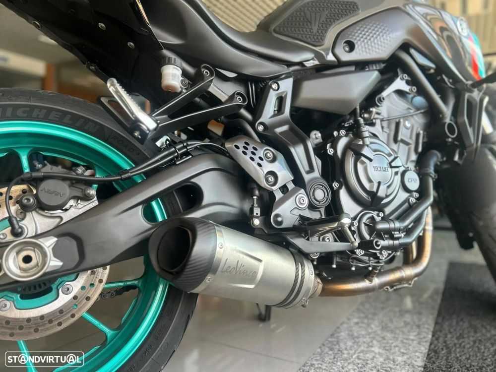 Yamaha MT-07 - 2