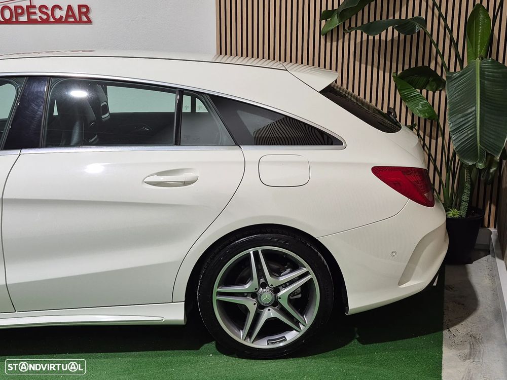 Mercedes-Benz CLA 180 d Shooting Brake AMG Line - 5
