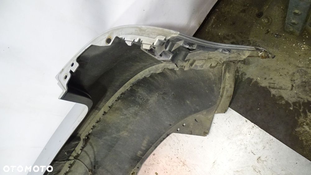 ZDERZAK TYŁ VOLKSWAGEN GOLF V 1.6FSI LA7W - 8