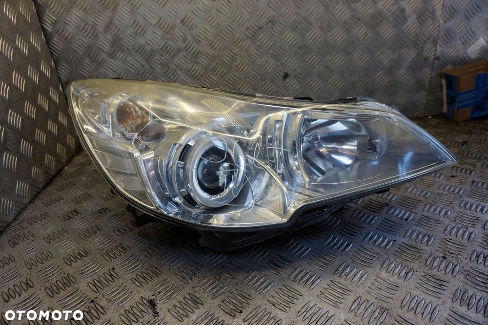 LAMPA PRZEDNIA PRAWA OUTBACK IV BR 84001AJ101 XENON EU SUBARU 2009-2014 - 1