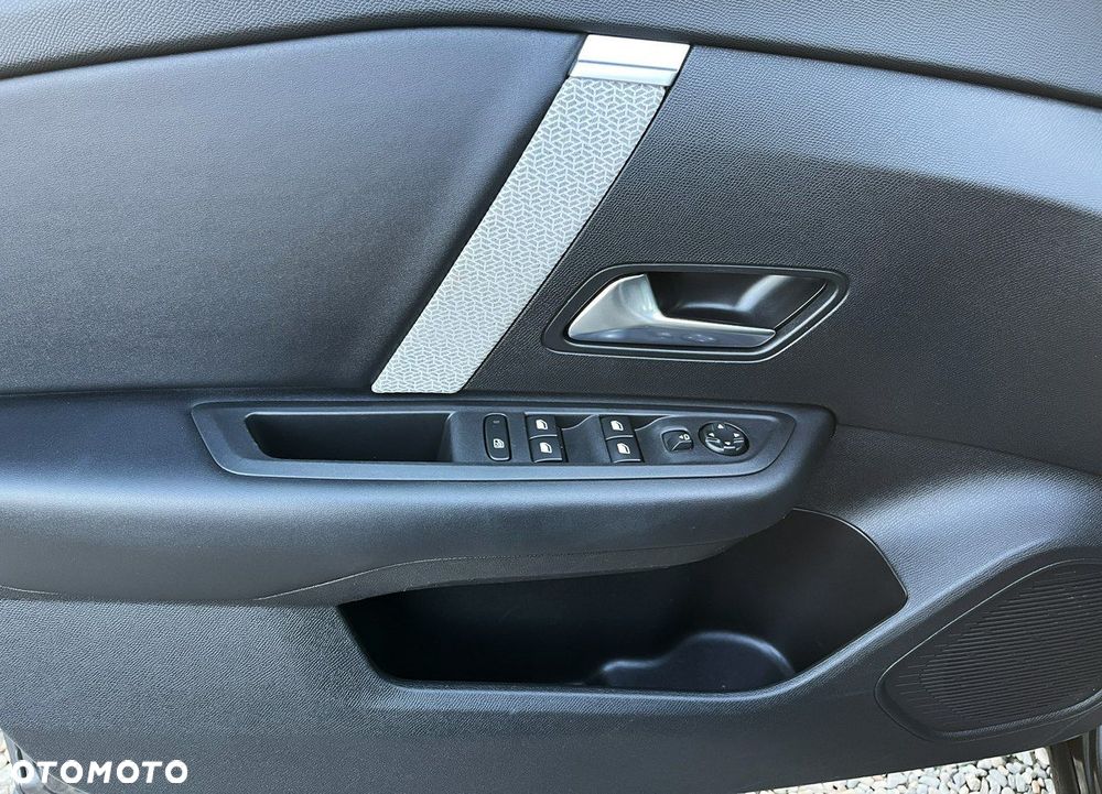 Citroën C4 1.2 PureTech Feel Pack S&S EAT8 - 37