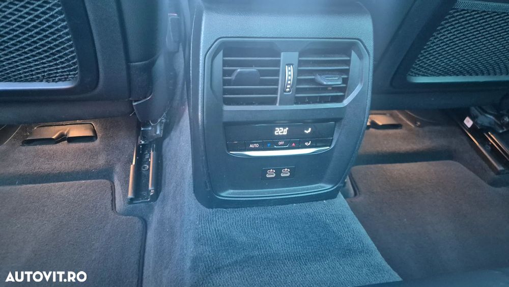 BMW Seria 3 318d Aut. Edition M Sport Shadow - 14