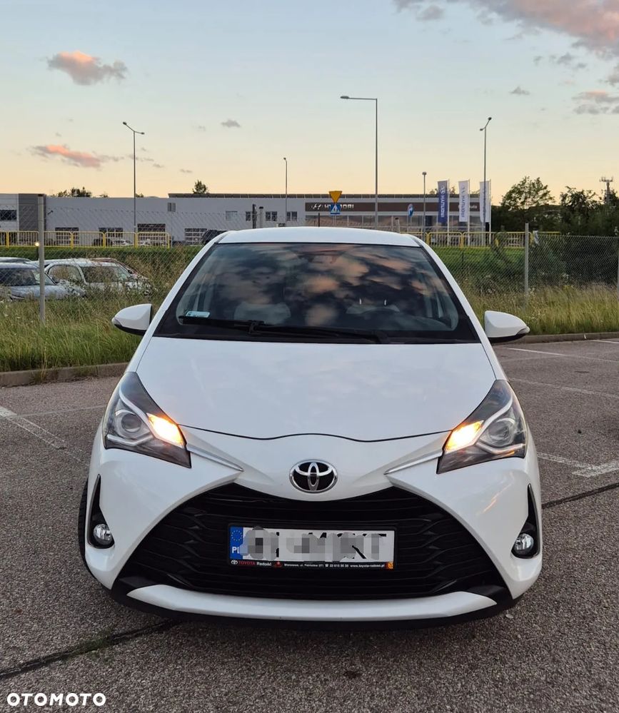 Toyota Yaris 1.5 Premium - 12