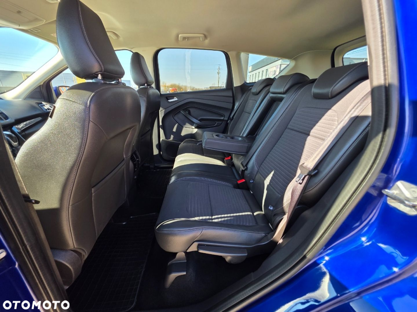 Ford Kuga - 23