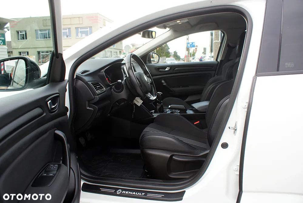 Renault Megane - 17