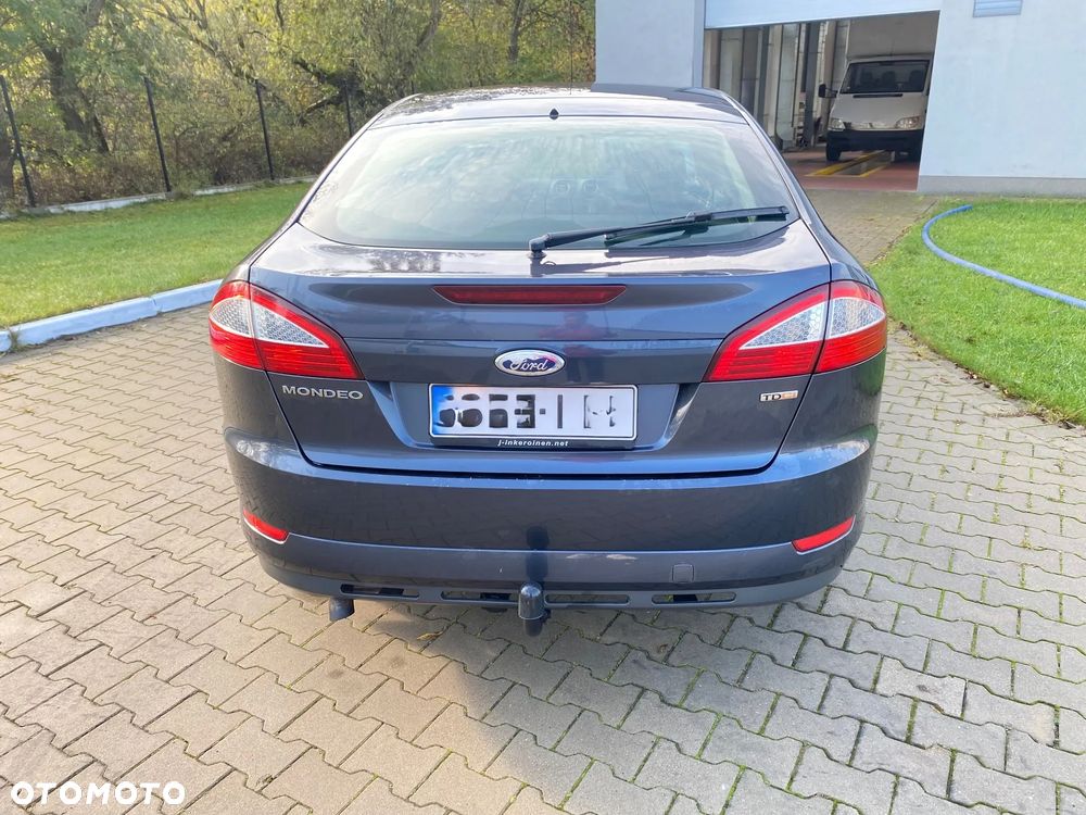 Ford Mondeo Turnier 2.0 TDCi Ambiente - 6