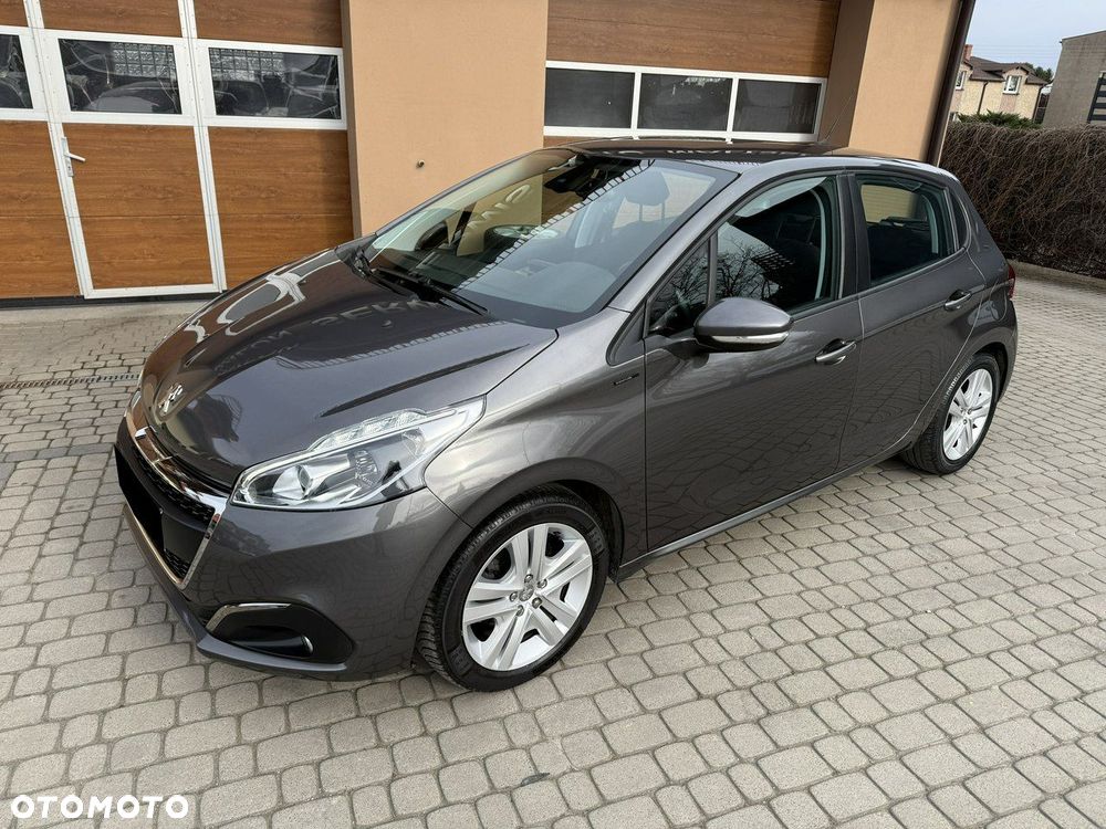 Peugeot 208 PureTech 82 Stop & Start Signature - 12