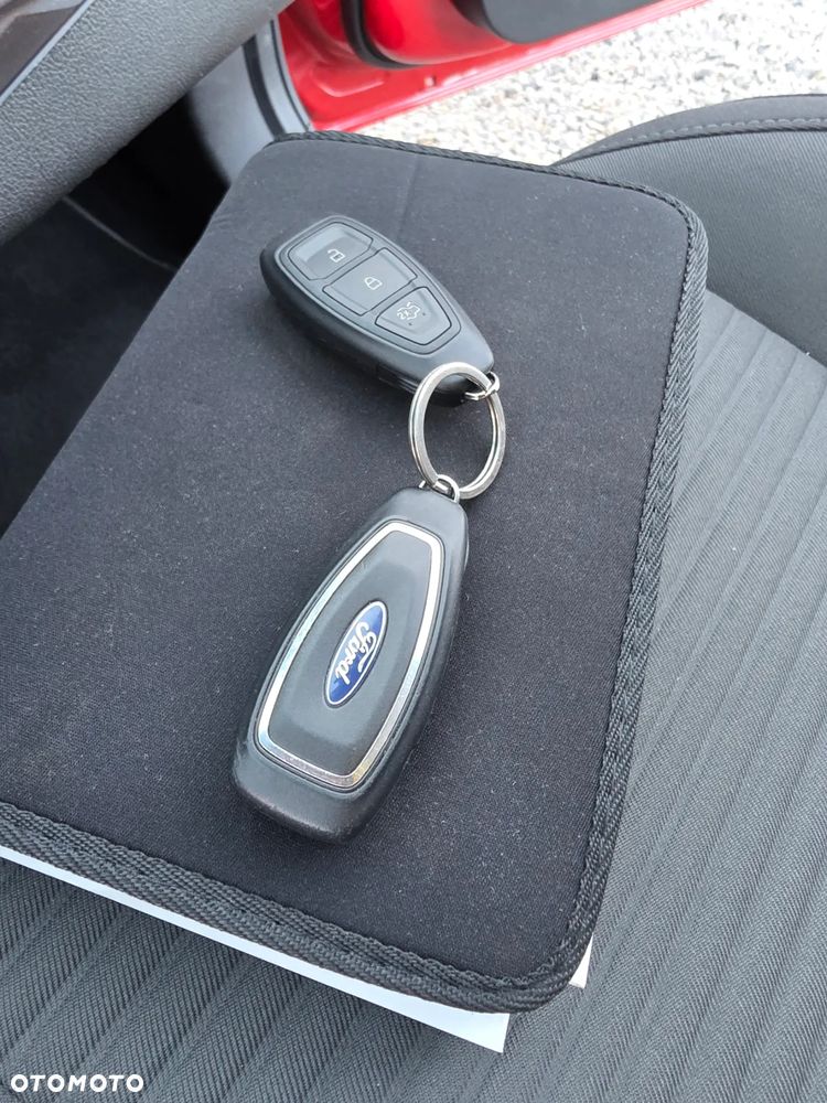 Ford Grand C-MAX 1.0 EcoBoost Start-Stopp-System Titanium - 27