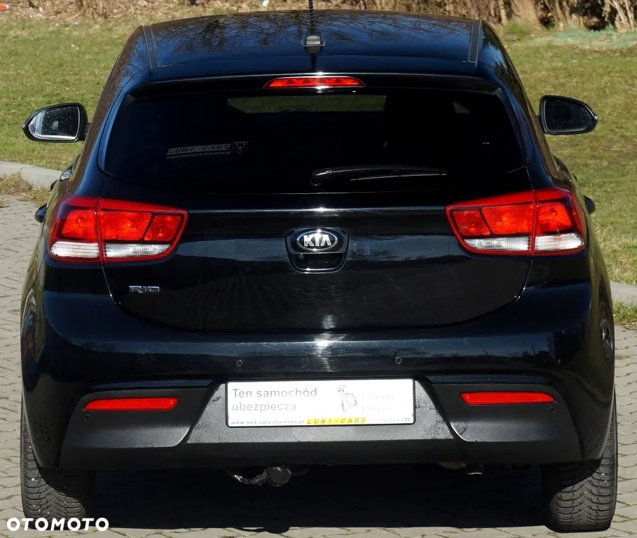 Kia Rio - 20