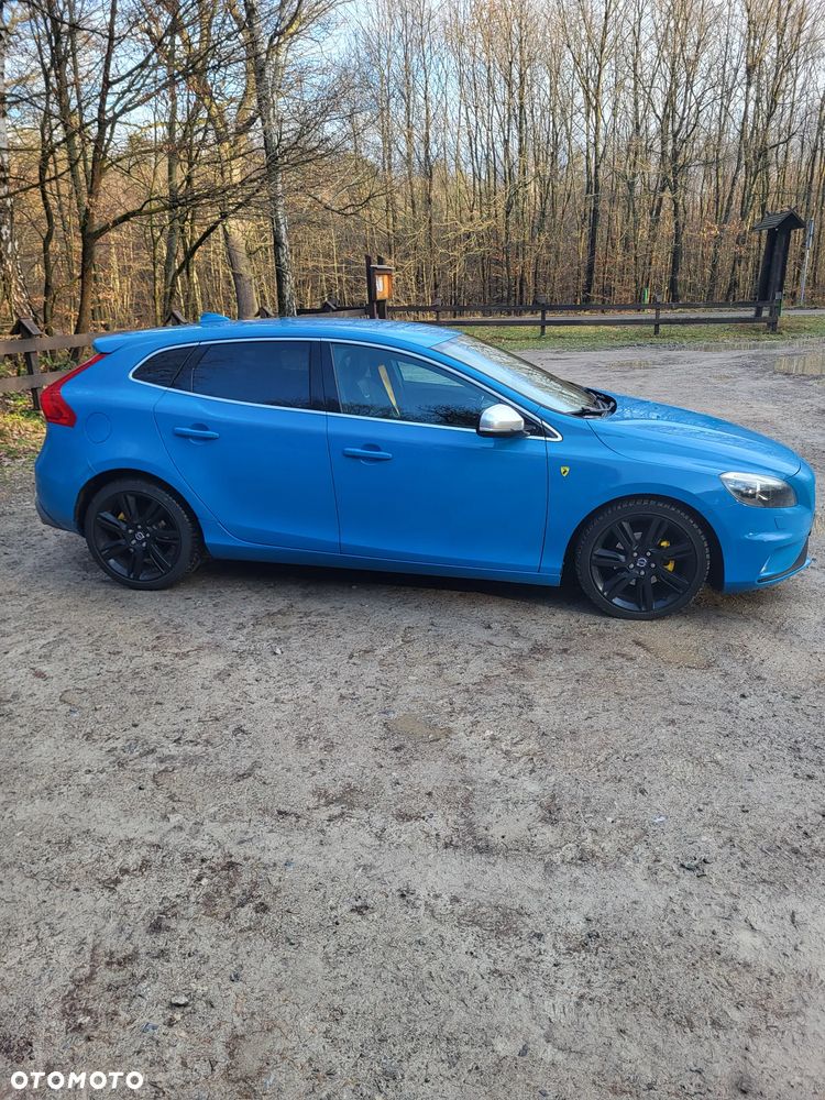 Volvo V40 D2 R-Design - 5