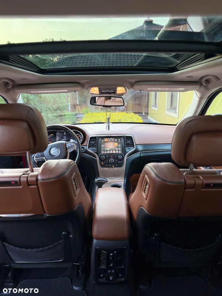 Jeep Grand Cherokee 5.7 V8 Overland Summit - 9