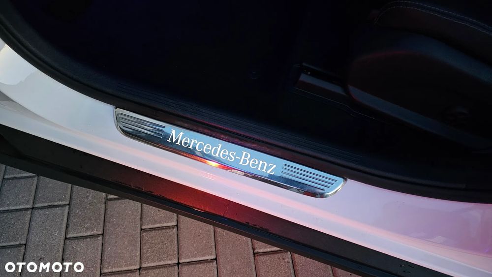 Mercedes-Benz GLC 300 4Matic 9G-TRONIC Exclusive - 19