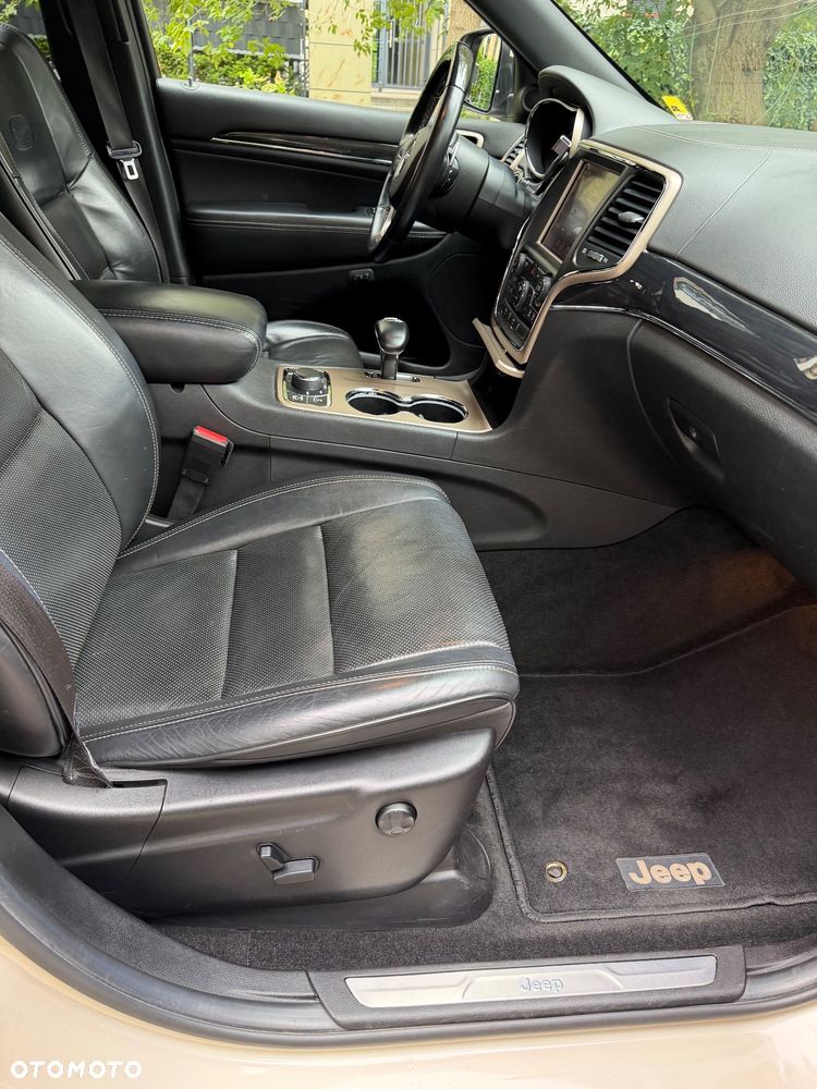 Jeep Grand Cherokee 3.0 CRD Overland - 19