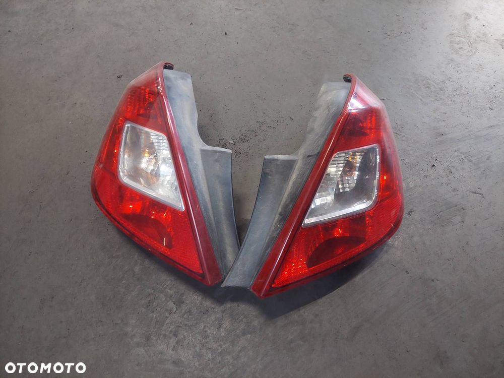 KOMPLETNY TYŁ KLAPA BAGAŻNIKA ZDERZAK TYŁ LAMPY OPEL CORSA D Z20R - 3