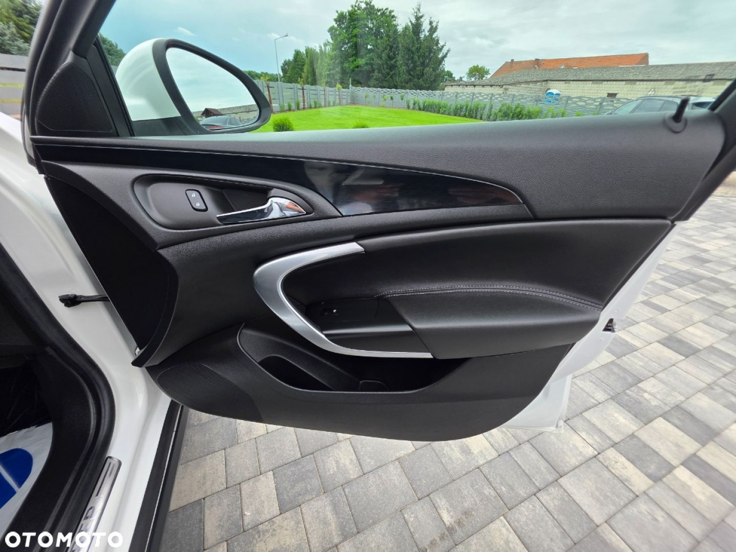 Opel Insignia - 27