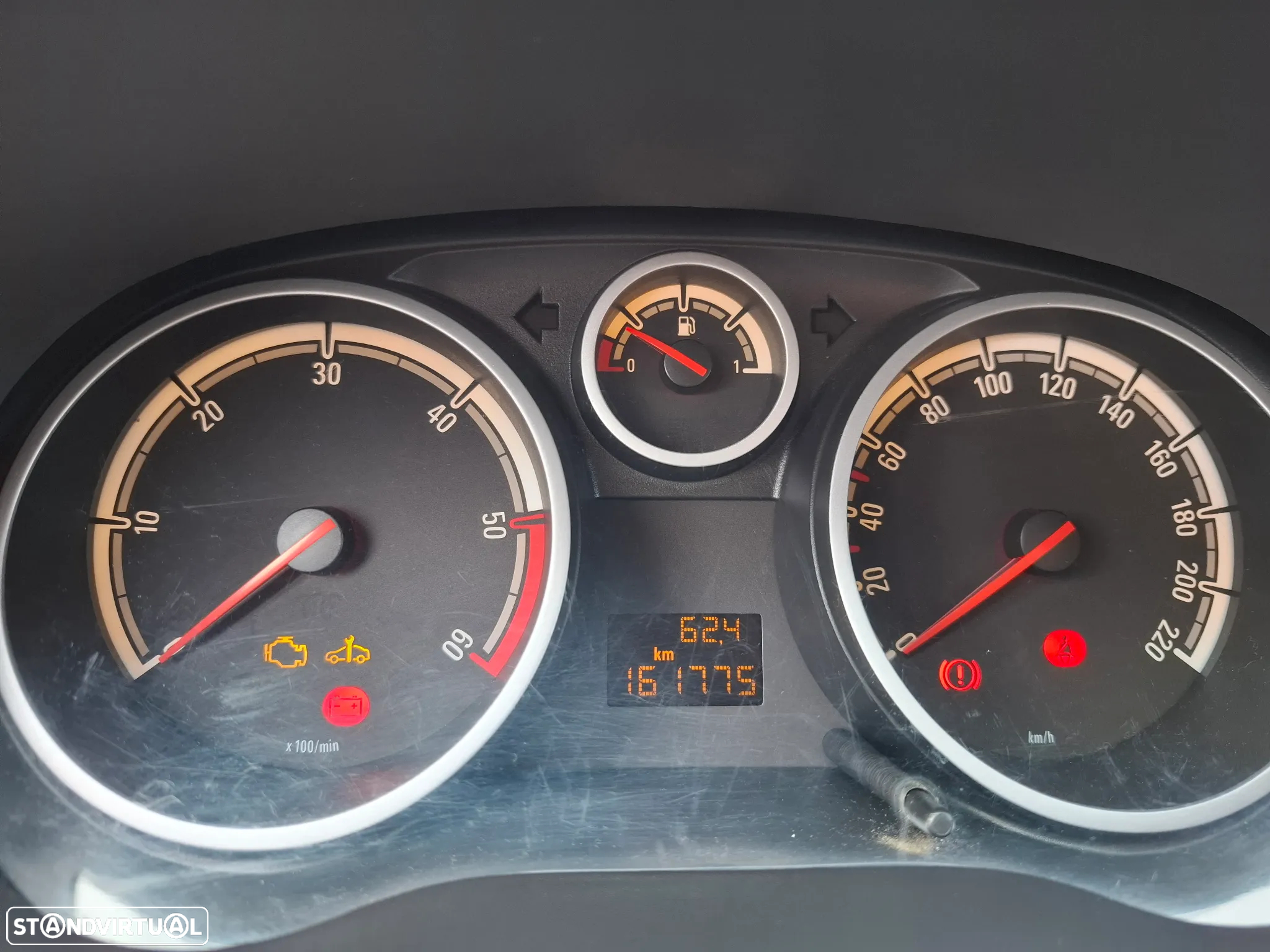 Opel Corsa 1.3 CDTi Enjoy EcoFLEX - 8