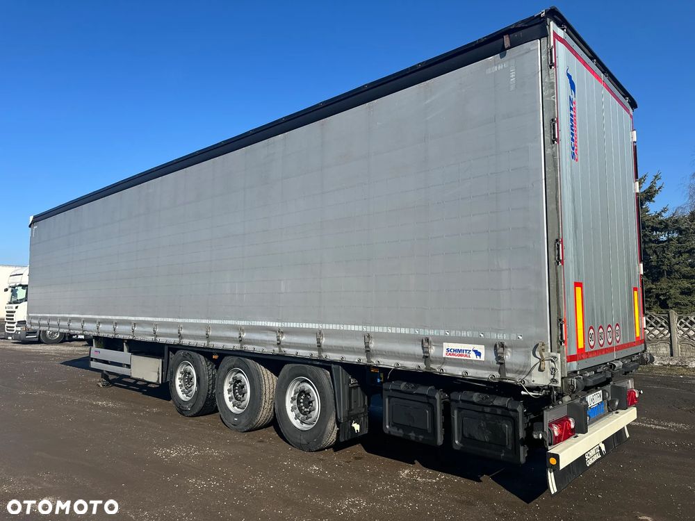 Schmitz Cargobull SCB - 3