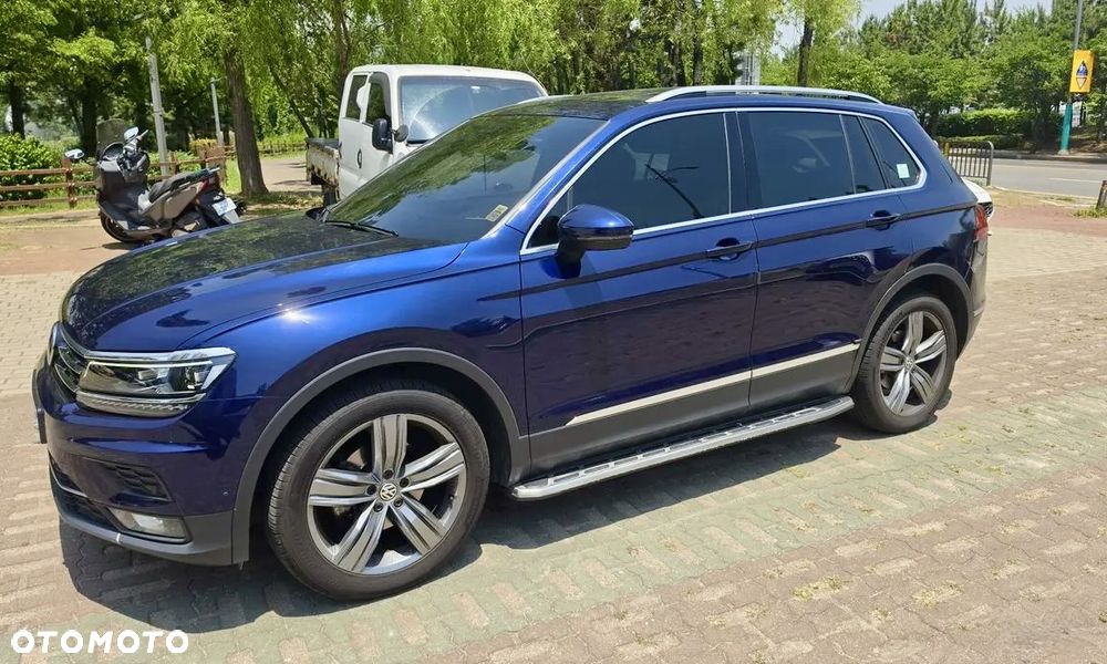 Volkswagen Tiguan - 2
