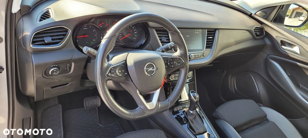 Opel Grandland X - 10