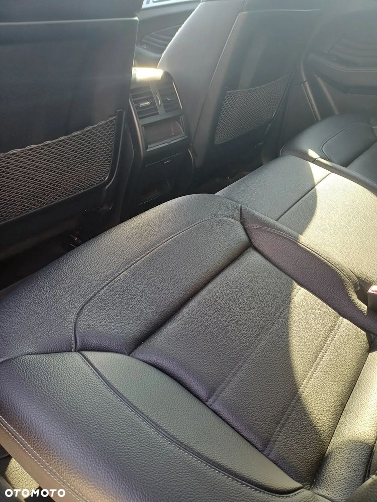 Mercedes-Benz GLE - 29