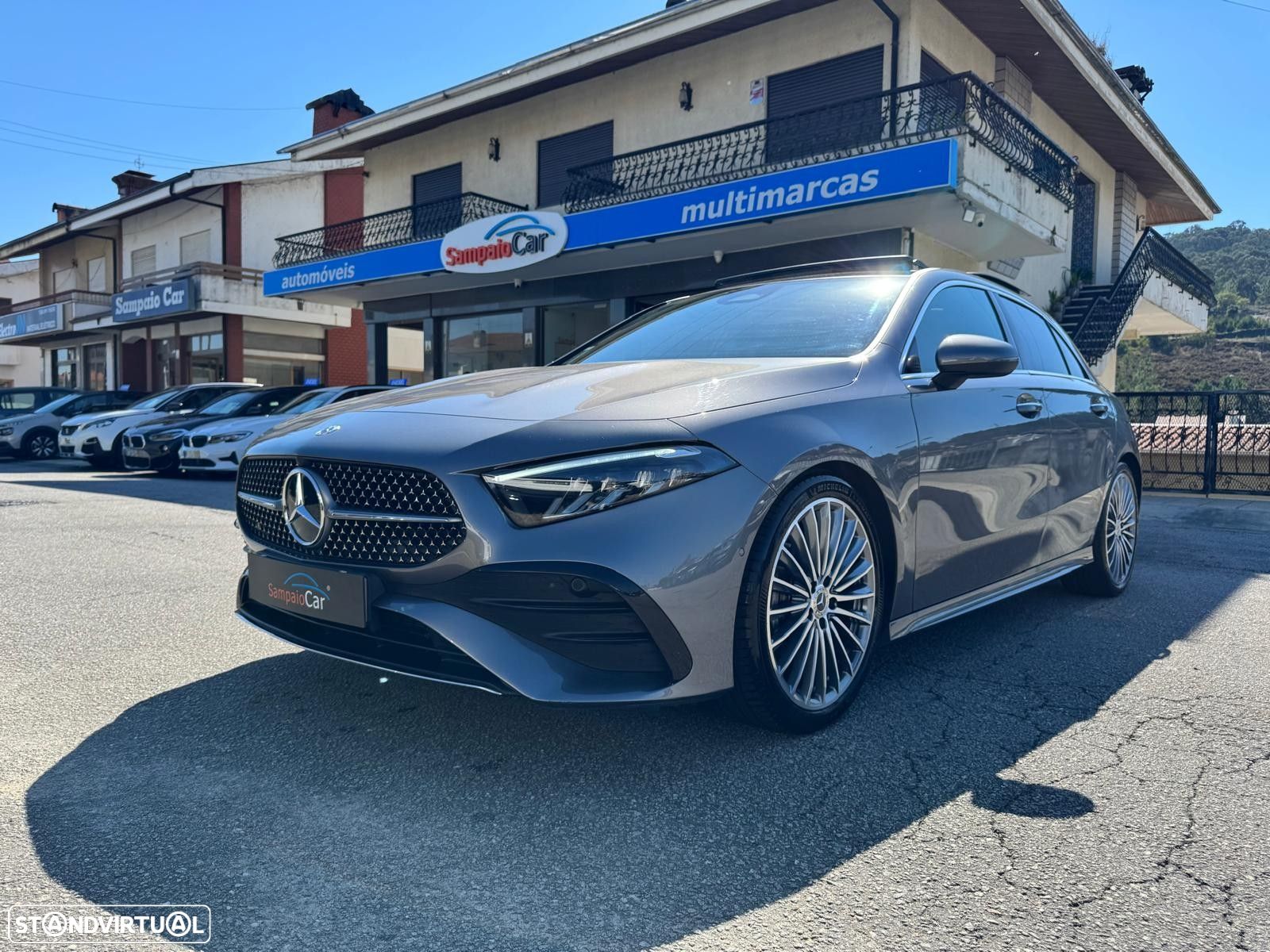 Mercedes-Benz A 200 AMG Line Aut. - 1