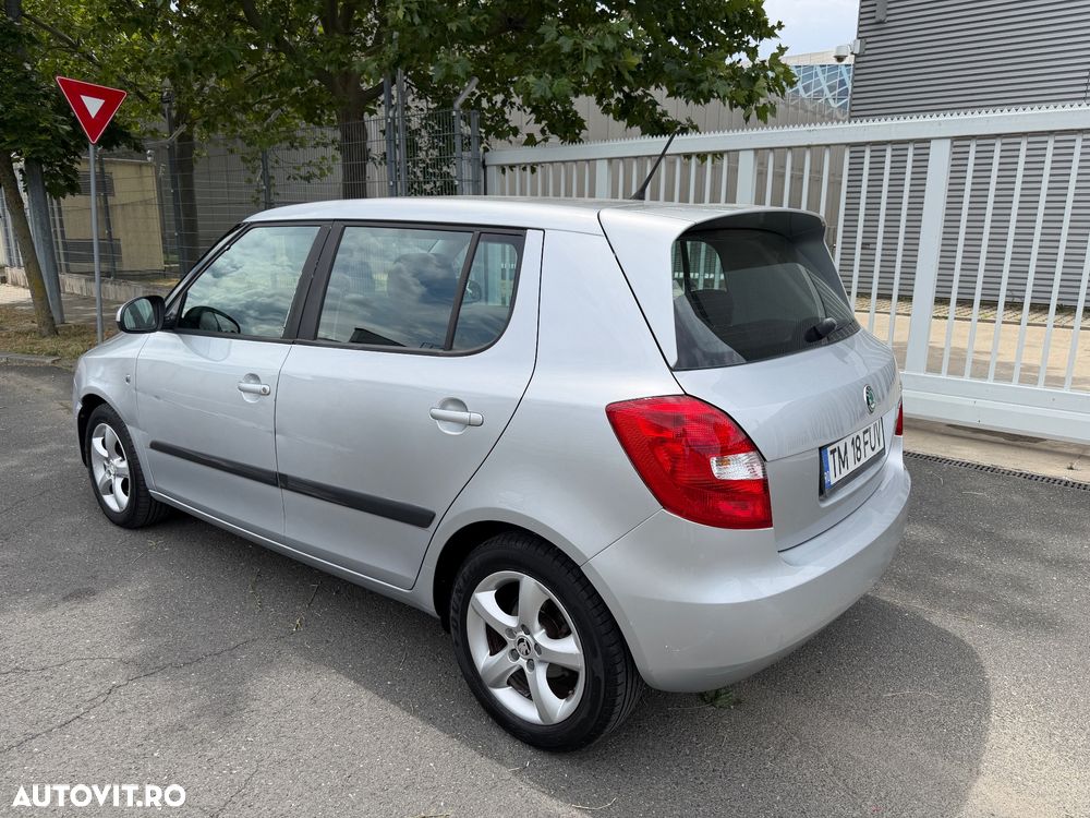 SKODA Fabia 2012 — imagine 7