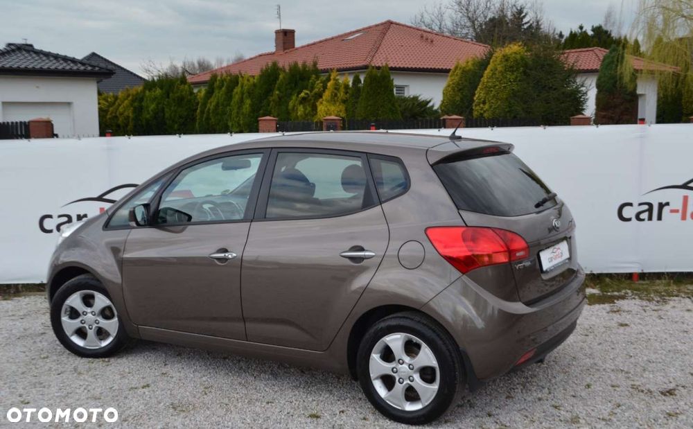 Kia Venga 1.6 CVVT Platinum Edition - 9